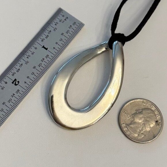 Lia Sophia "TORQUE" Necklace - Picture 7 of 8